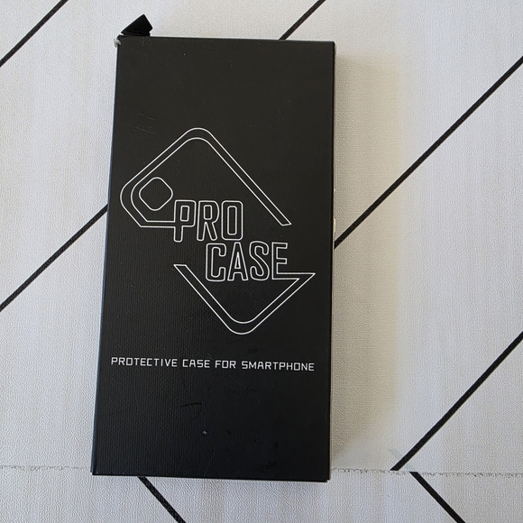 Pink protective phone case for iPhone 13 Pro Max. - Picture 3 of 3